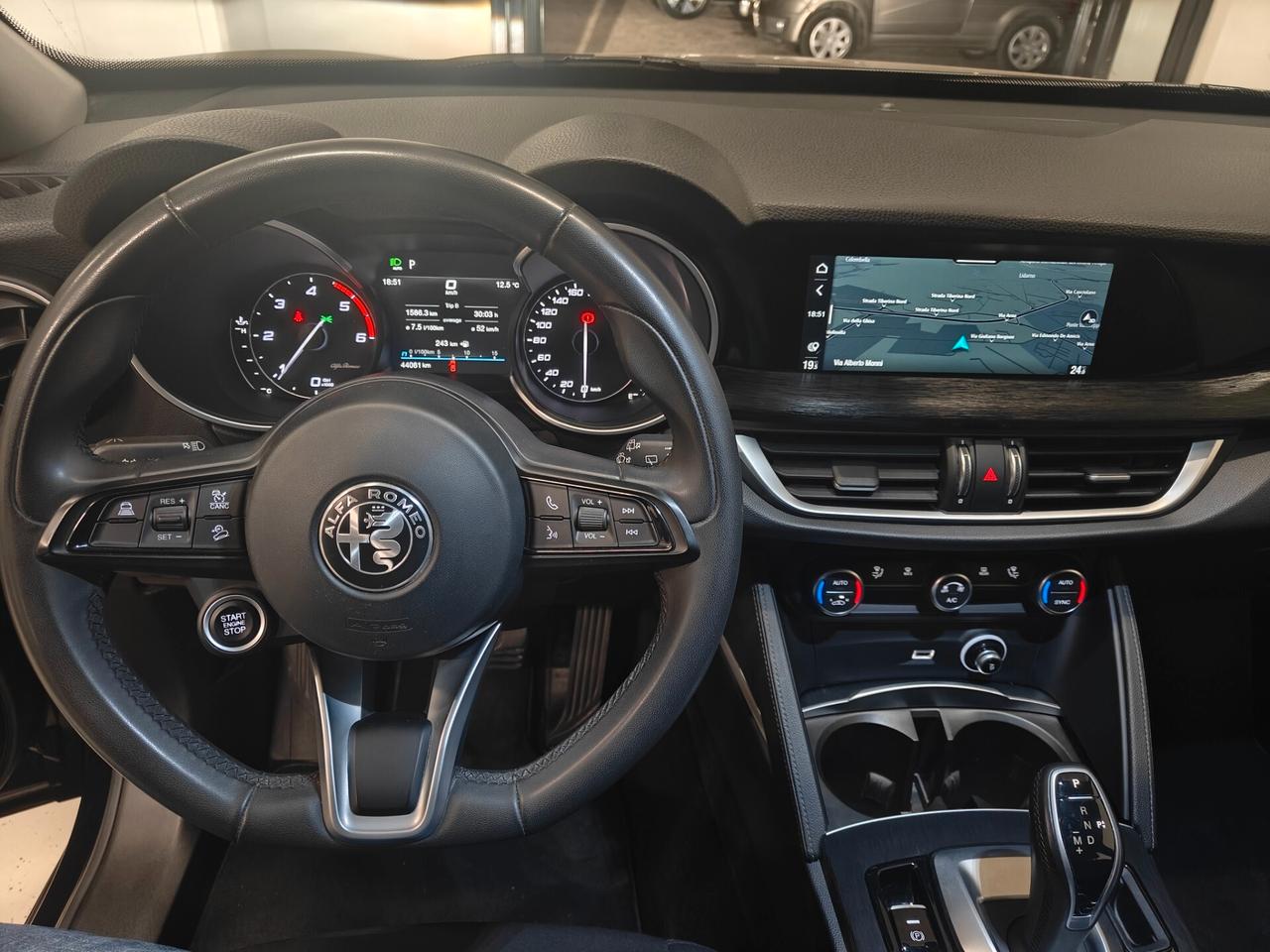 Alfa Romeo Stelvio 2.2 Turbodiesel 190 CV AT8 Q4 Business