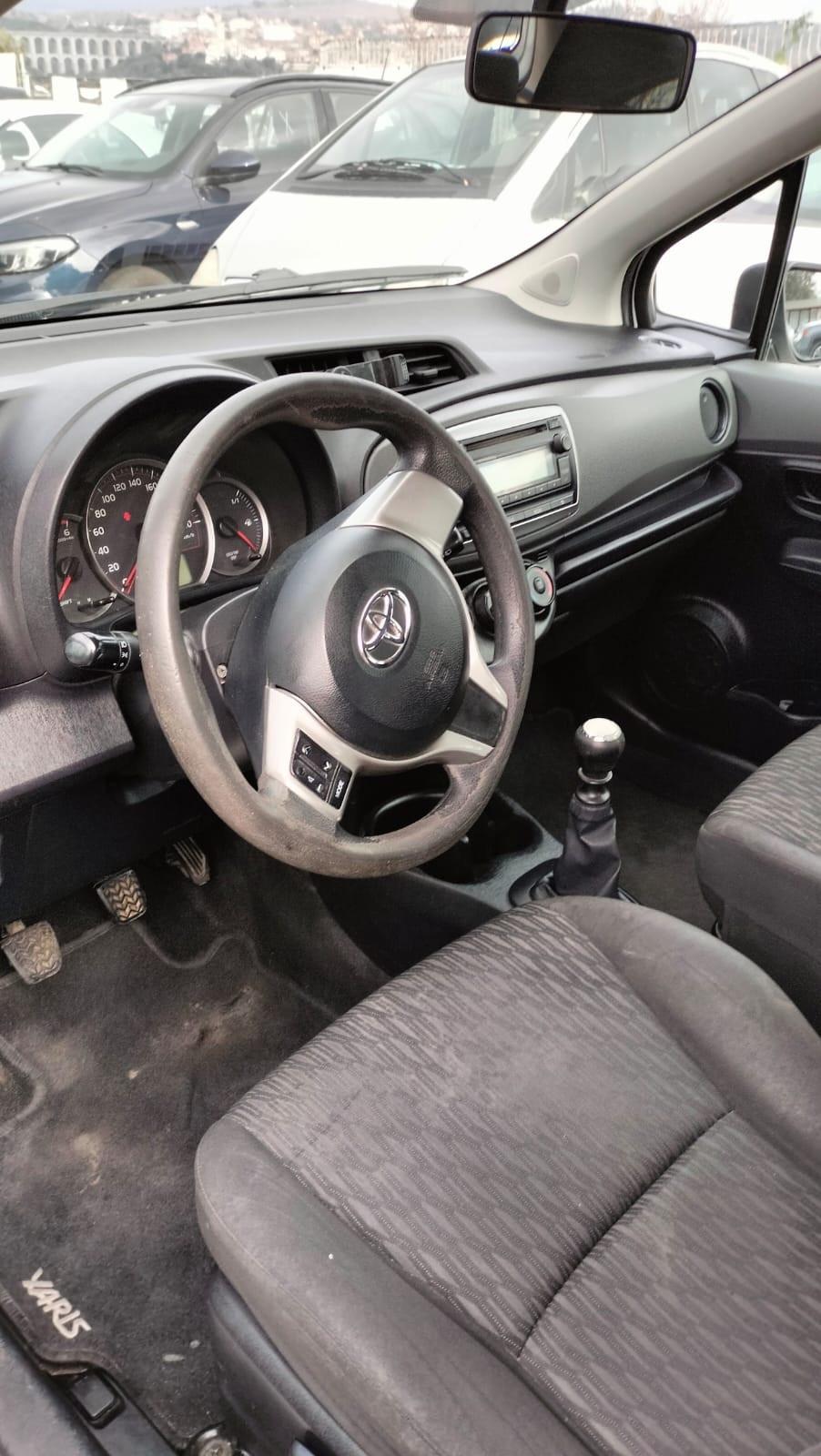 Toyota Yaris 1.4 D-4D 5 porte Lounge