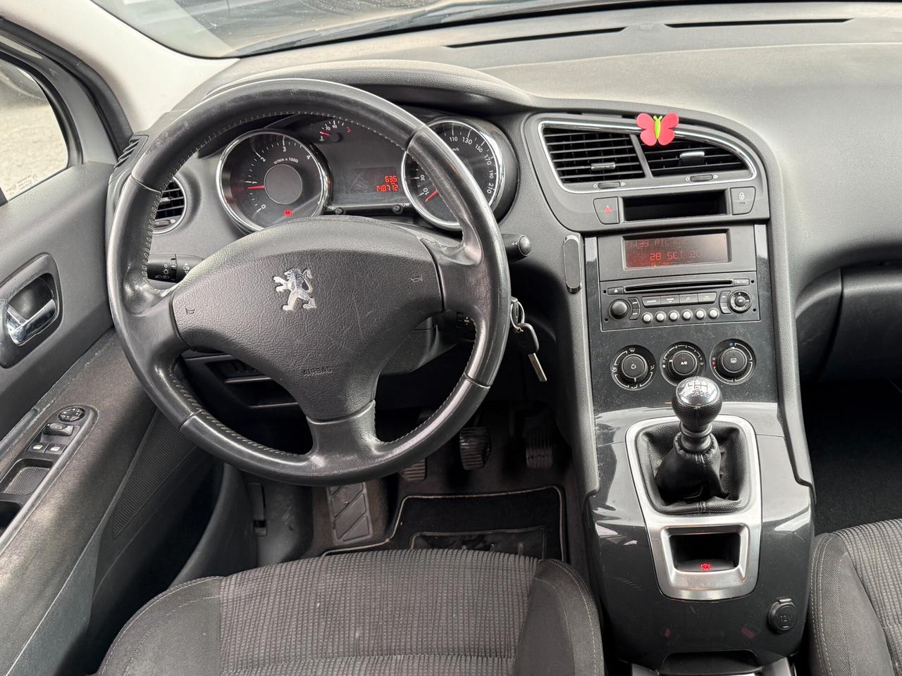 Peugeot 5008 1.6 HDi 112CV Tecno 7 POSTI