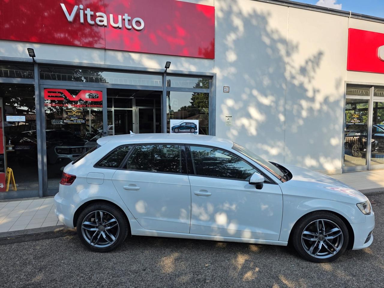 Audi A3 SPB 1.6 TDI S tronic Ambiente