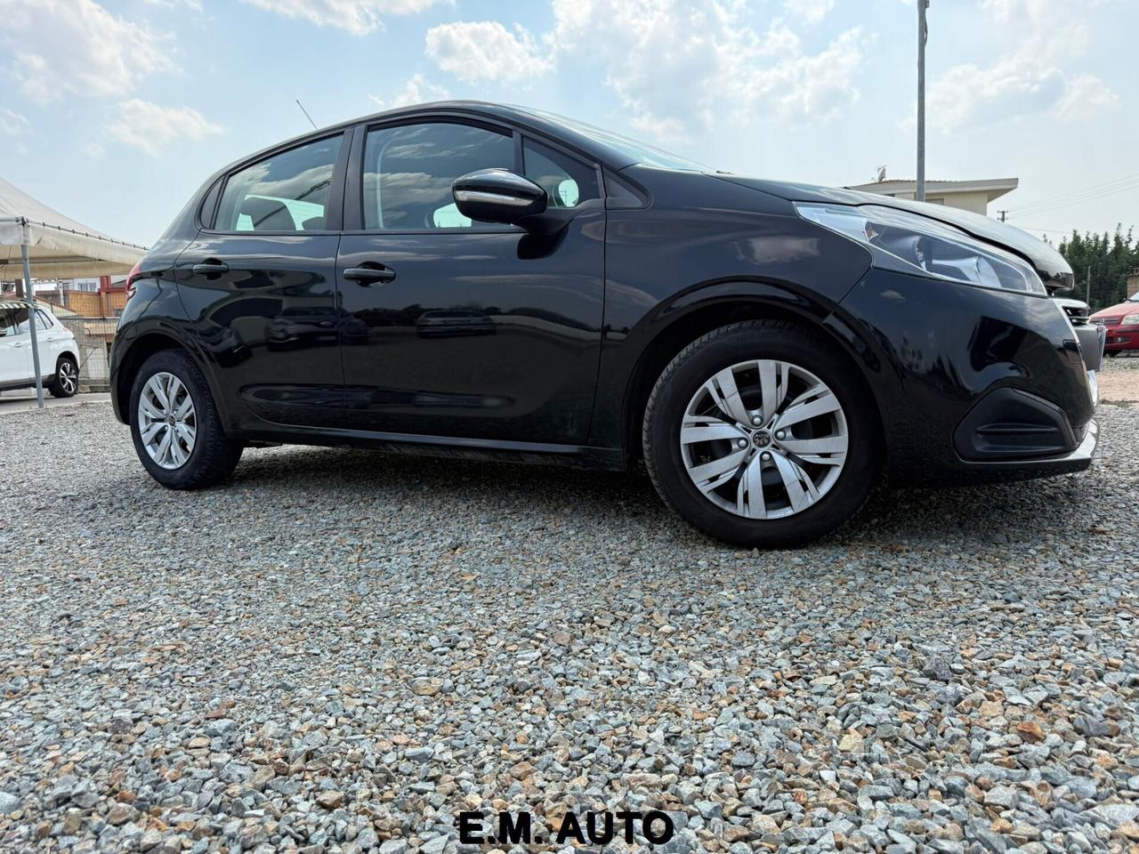 Peugeot 208 BlueHDi 75 5 porte Active