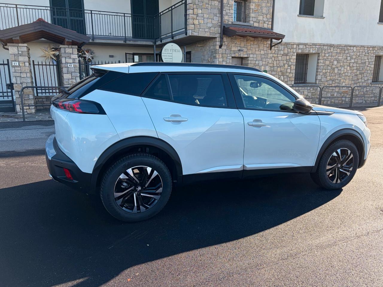 Peugeot 2008 PureTech Allure 130 S&S EAT8 ok Neopatentato