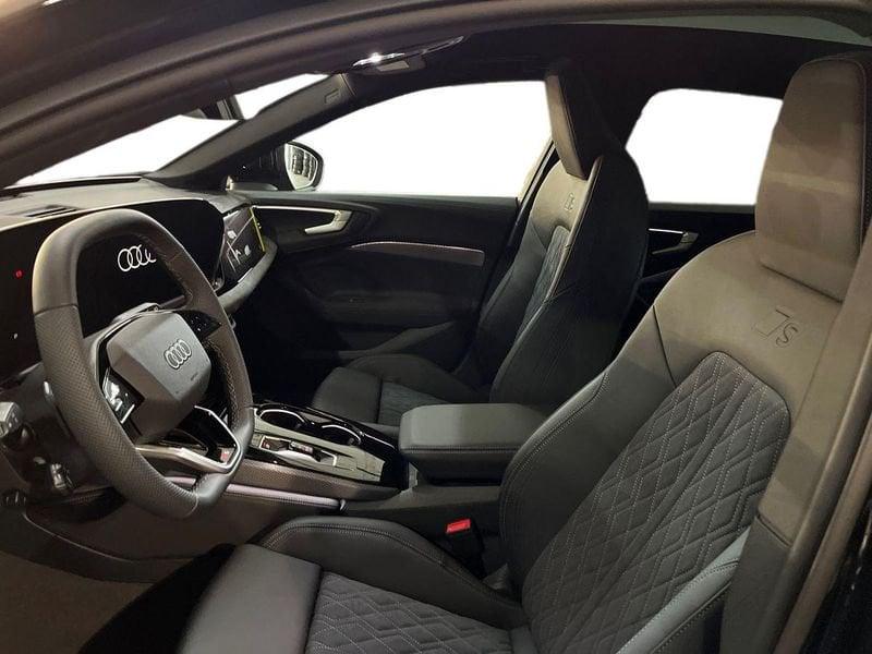 Audi A5 III 2024 Avant Avant 2.0 tdi mhev+ S line edition quattro 204cv s-tronic