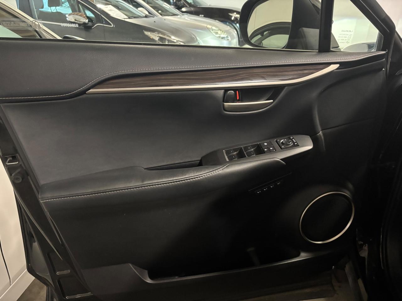 Lexus NX 300h Hybrid 4WD F-Sport FULL OPT.