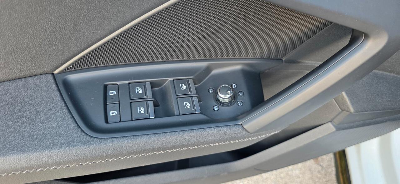 Audi A3 SPB 30 TDI S line edition