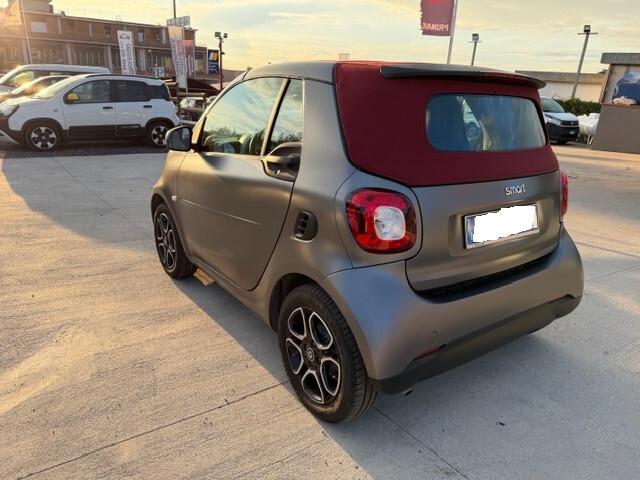 Smart ForTwo 70 1.0 twinamic cabrio Youngster