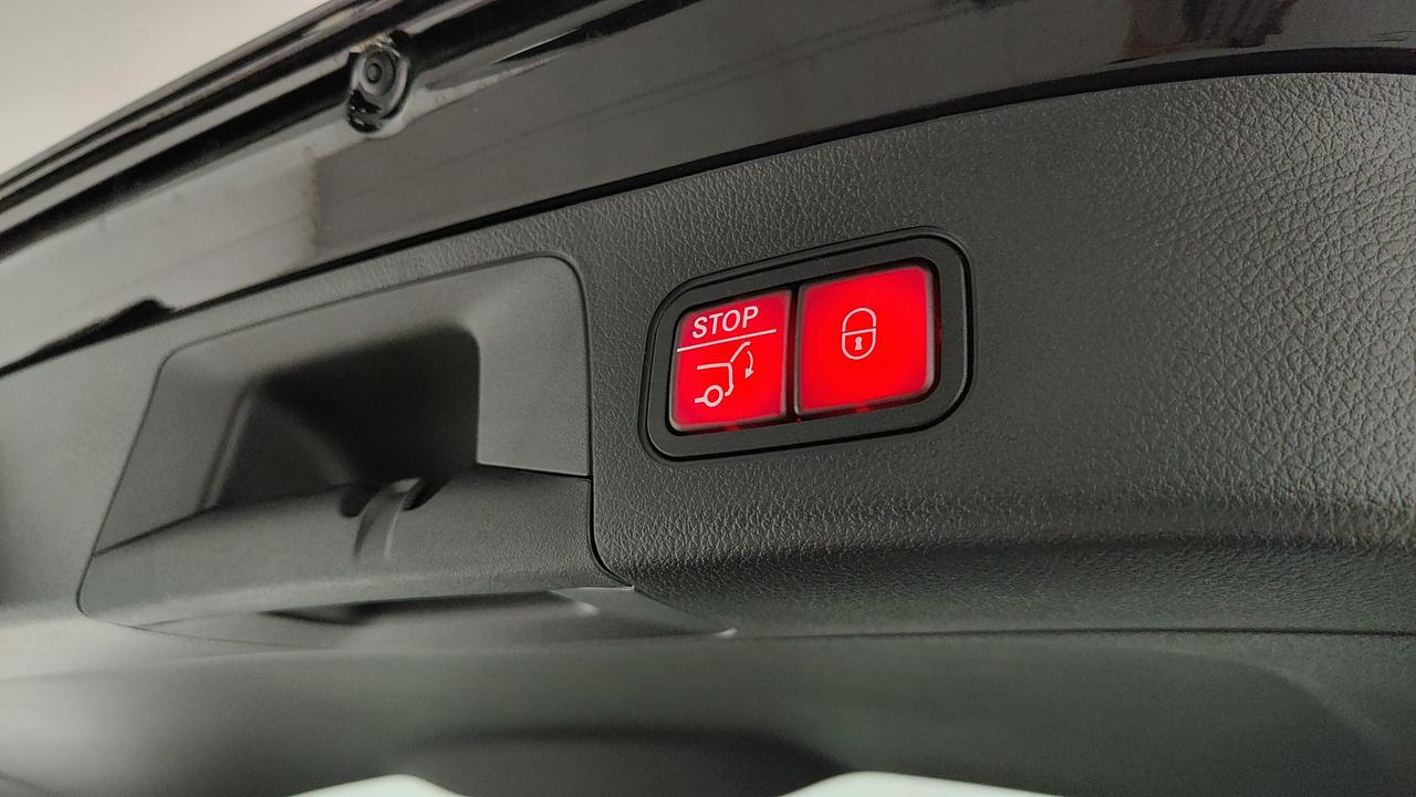 Mercedes-Benz GLA 200 d automatic