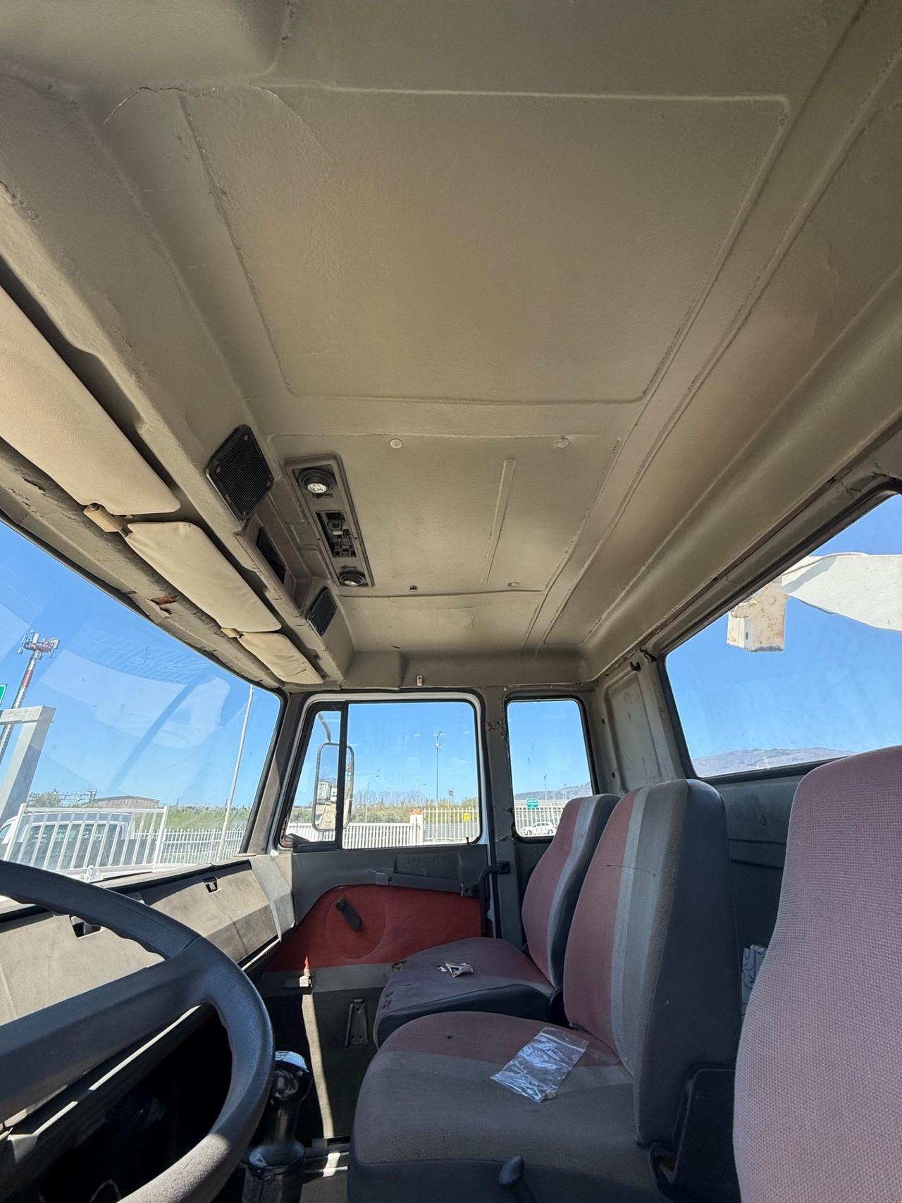 Iveco 115-17 PIATTAFORMA BIZZOCCHI 18 Mt