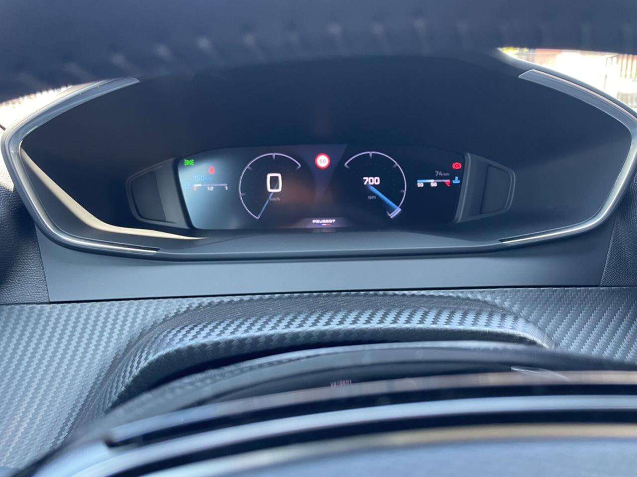 Peugeot 2008 PureTech 100 S&S Allure