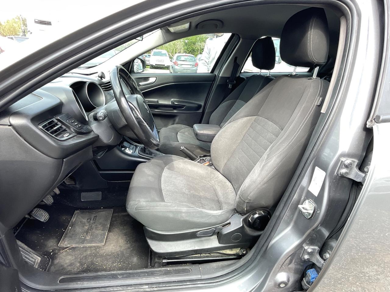 Alfa Romeo Giulietta 1.6 JTDm 120 CV EURO6 . Garanzia 12 mesi