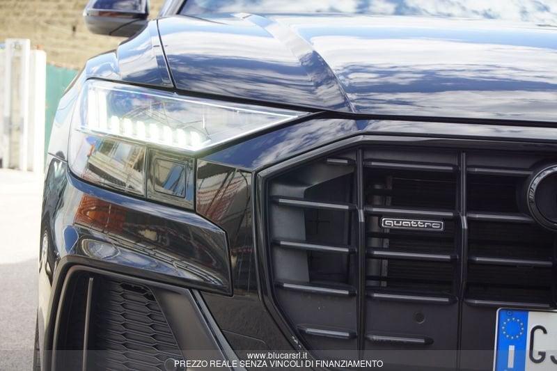 Audi Q8 45 TDI quattro tiptronic Sport