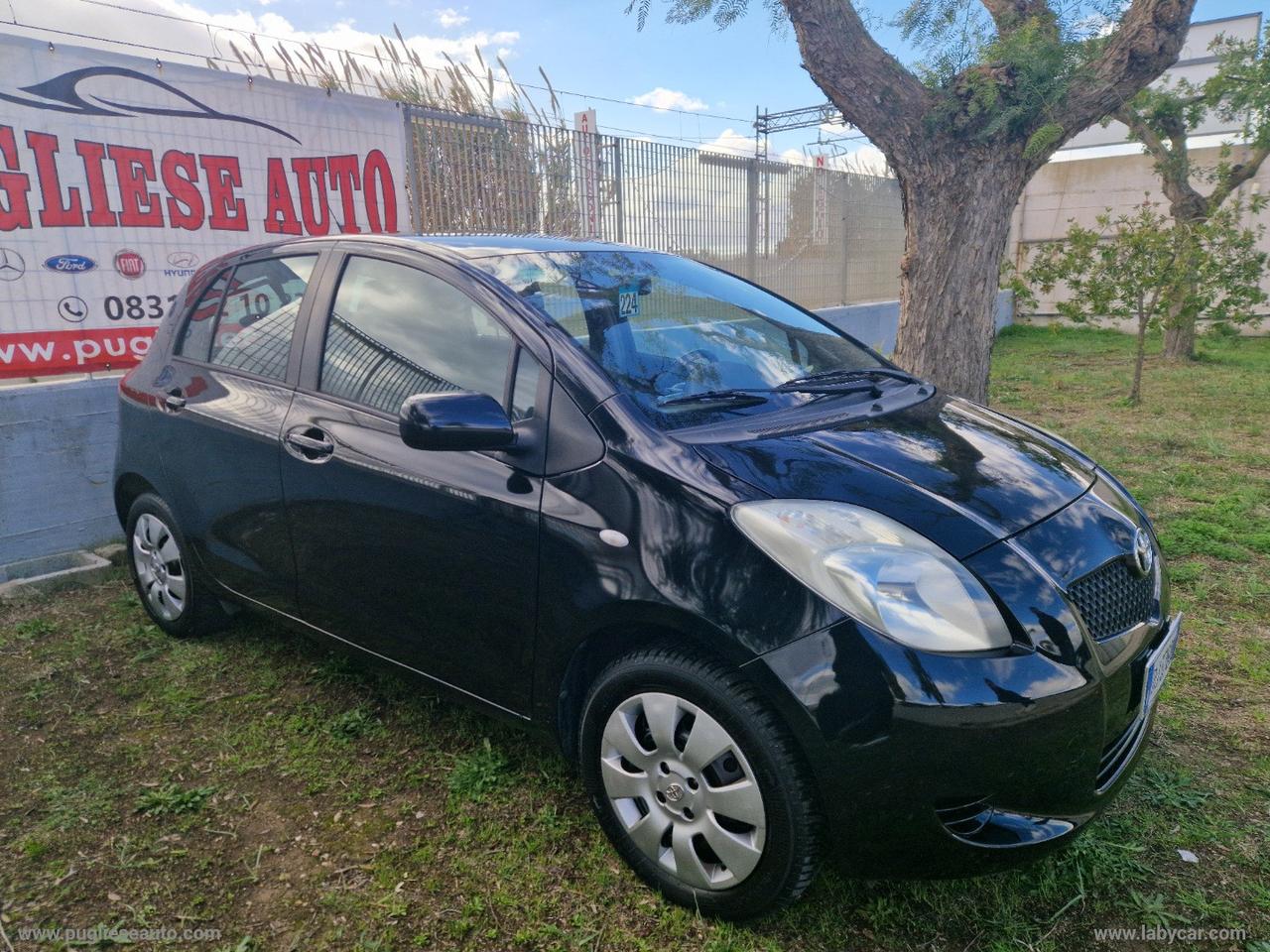 TOYOTA Yaris 1.0 5p.