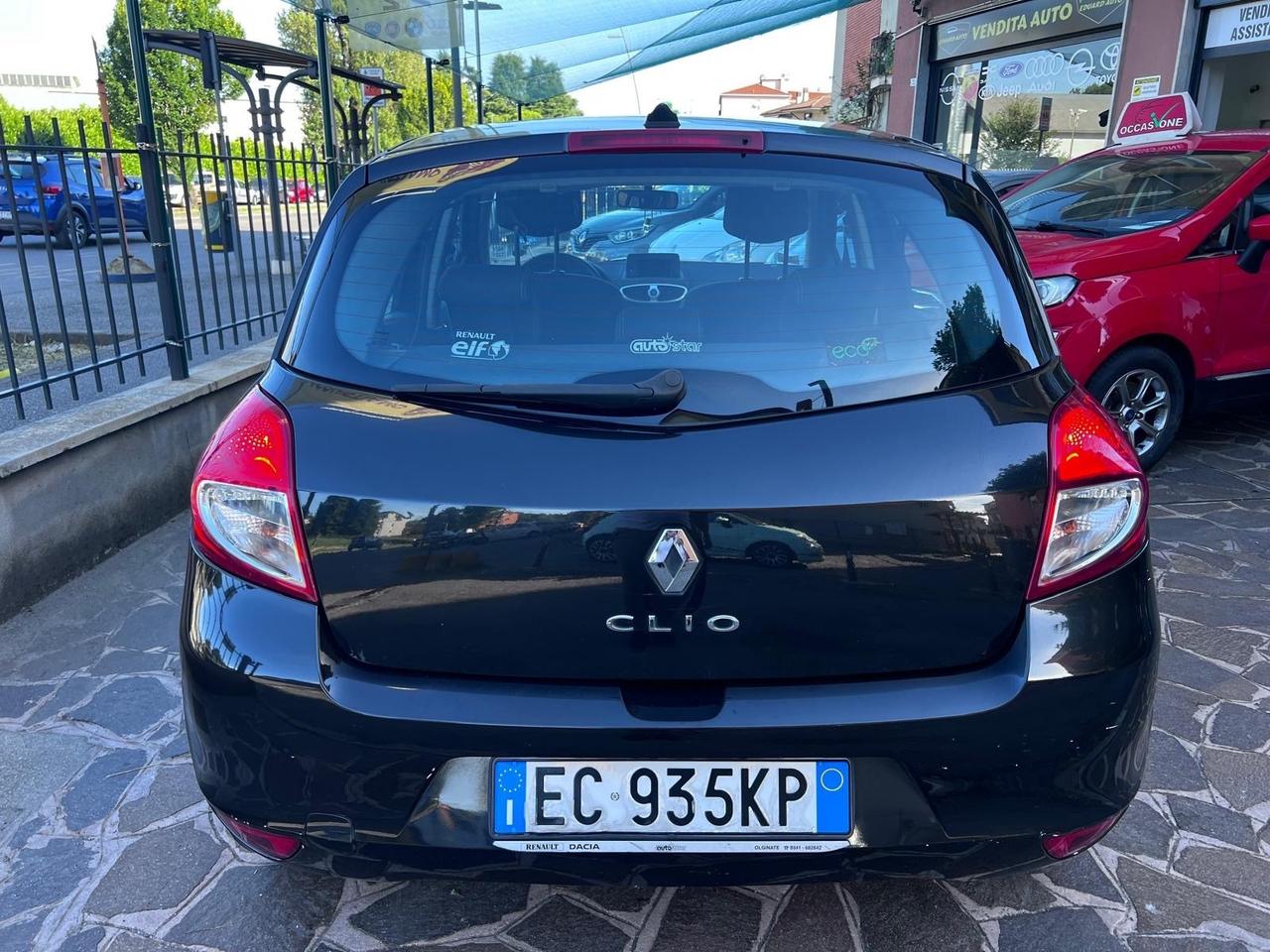 Renault Clio 1.2 16V 5 porte Luxe