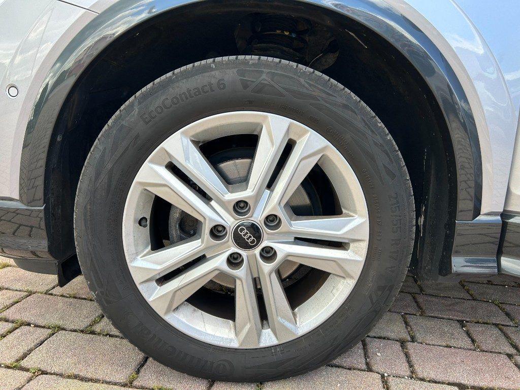 Audi Q2 30 TFSI Admired Advanced