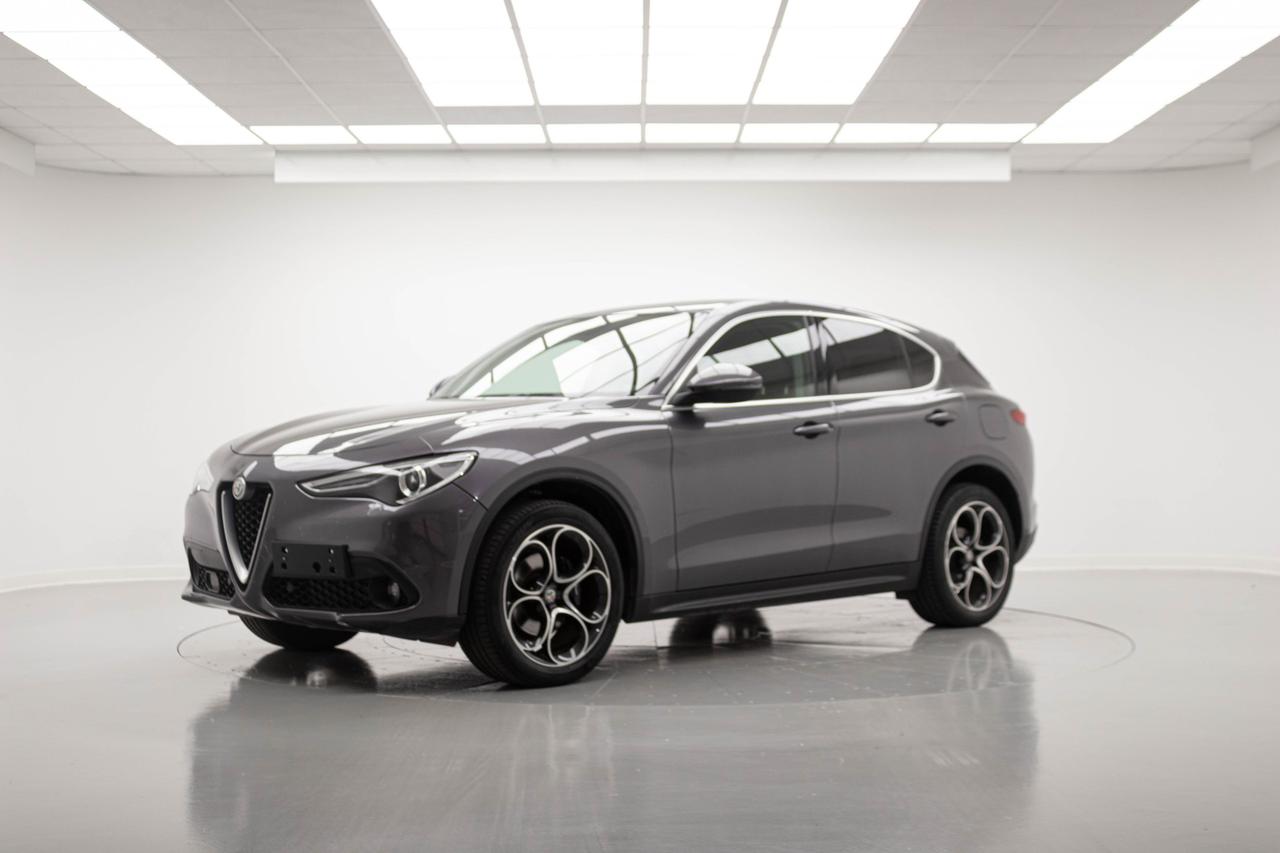 ALFA ROMEO STELVIO 2.2 TURBODIESEL 210