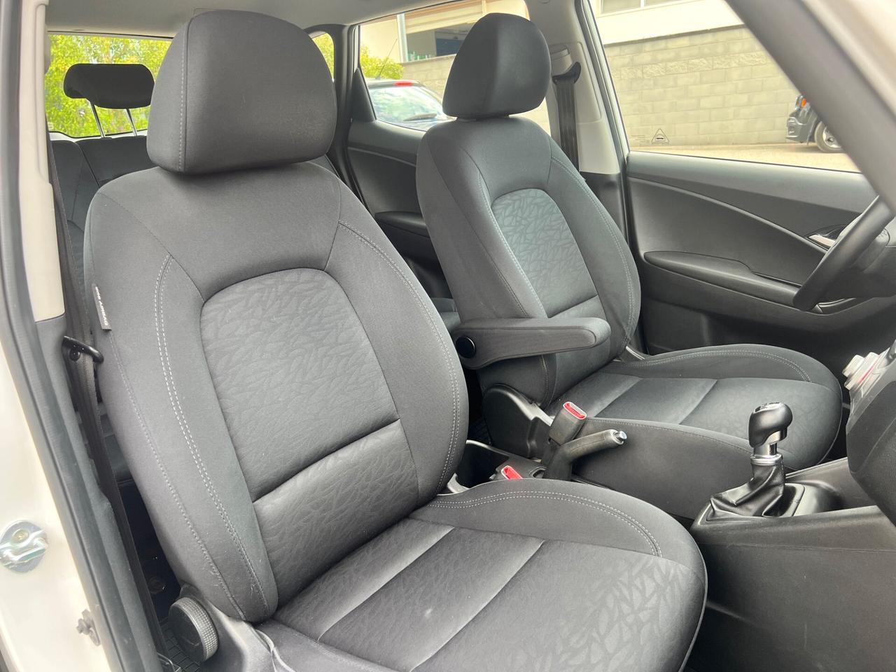 Hyundai iX20 1.4 crdi Comfort 90cv COMFORT PDC/TEL/CLIMA PERF.