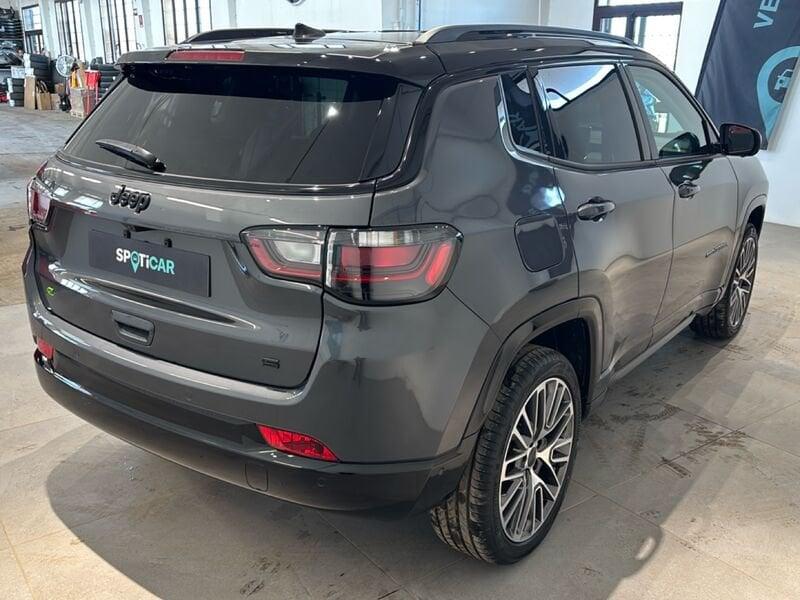 Jeep Compass e-Hybrid 1.5 Turbo MHEV T4 96kW Summit DDCT