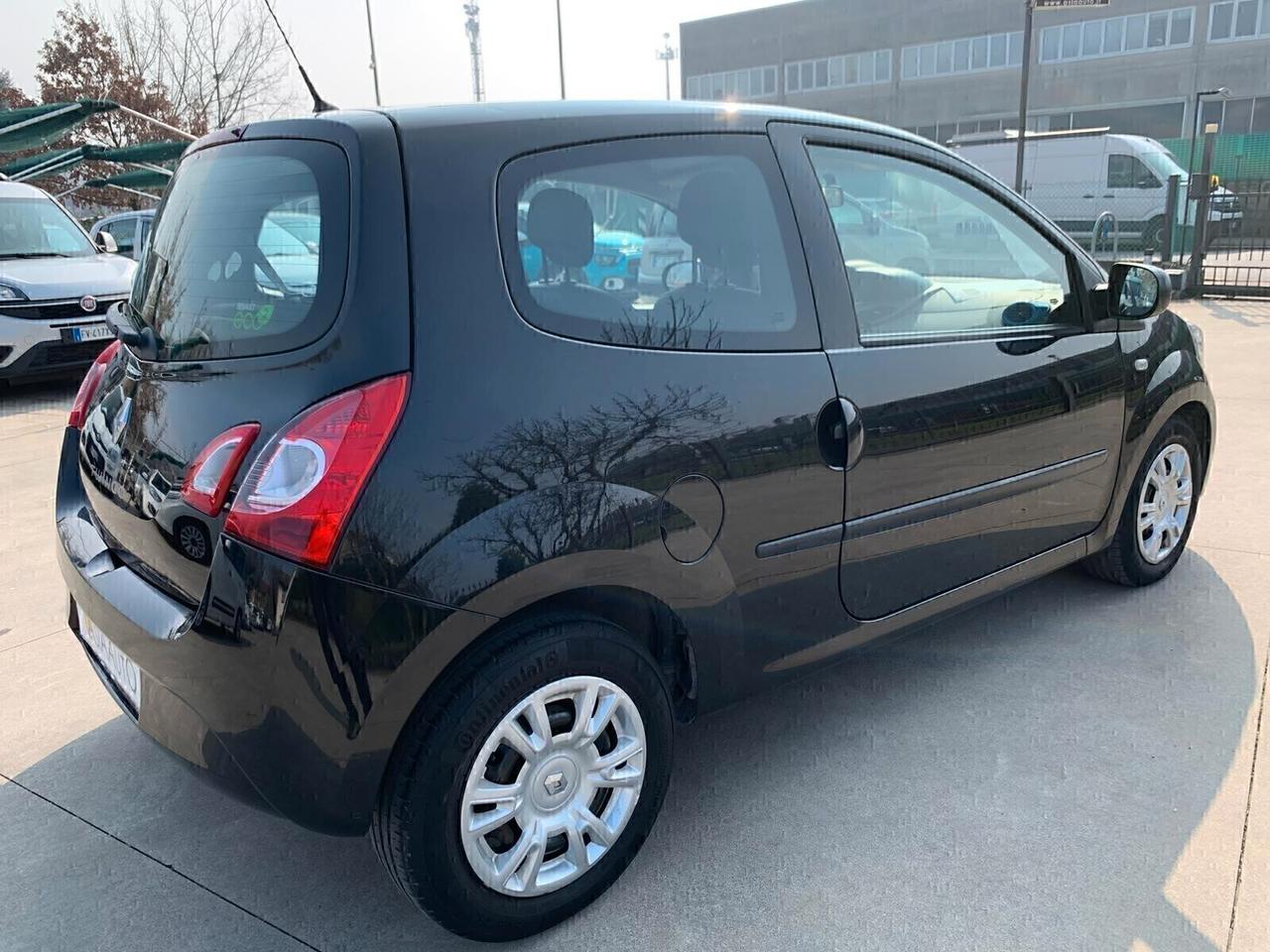 Renault Twingo 1.2 UNICO-PR. NEO-PATENTATI