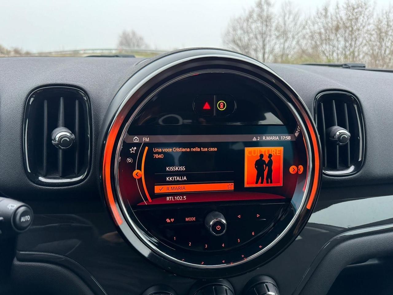 Mini Cooper D Countryman Mini 2.0 Cooper D Business Countryman Automatica