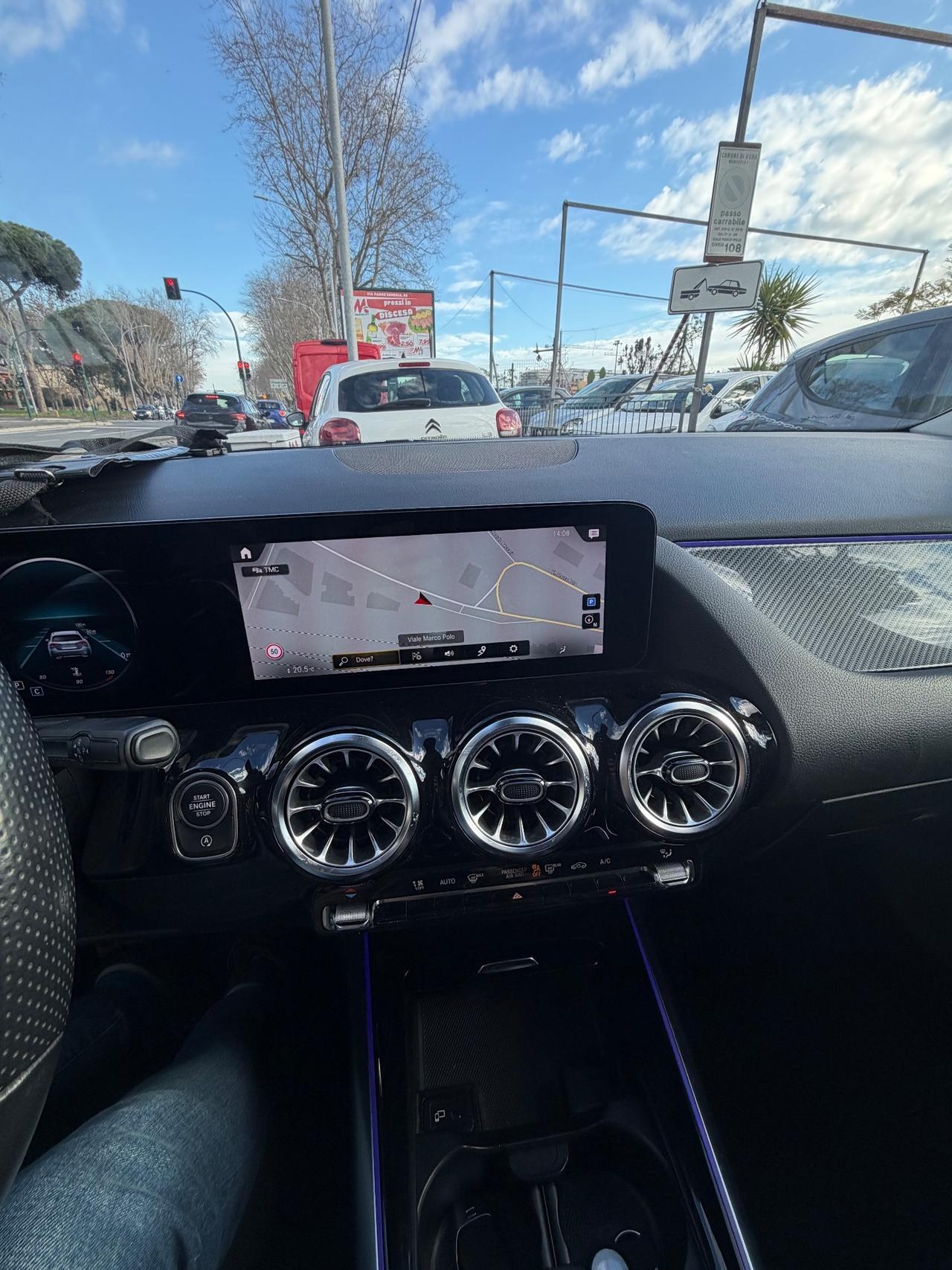 Mercedes-benz GLA 200 d Automatic Premium Amg Pack Night