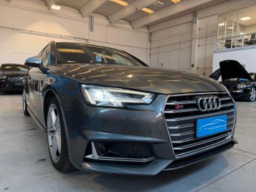 AUDI A4 5ª serie S4 Avant 3.0 TFSI quattro tip...