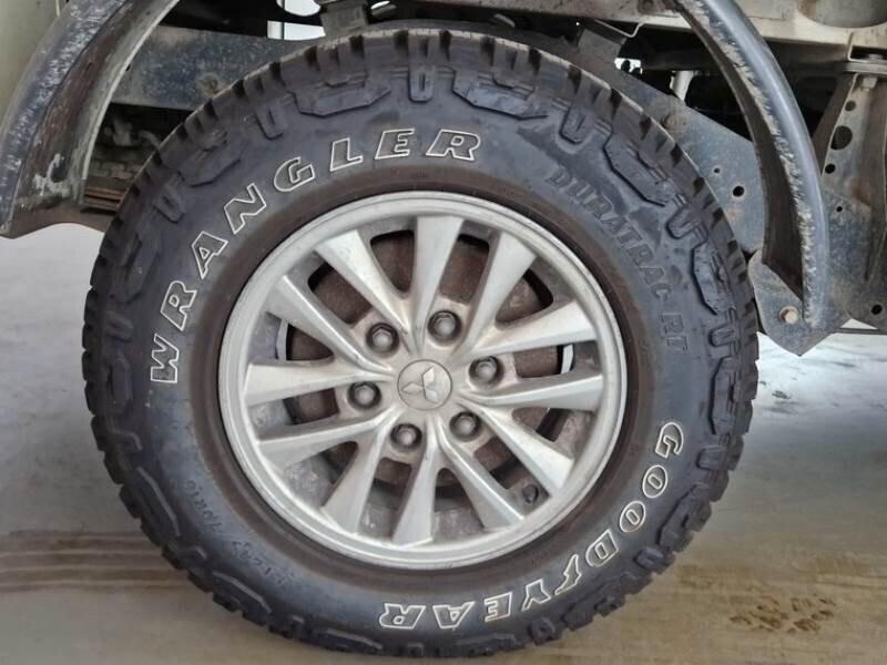 Mitsubishi L200 2.5 DI-D 178 CV Cab Intense Plus