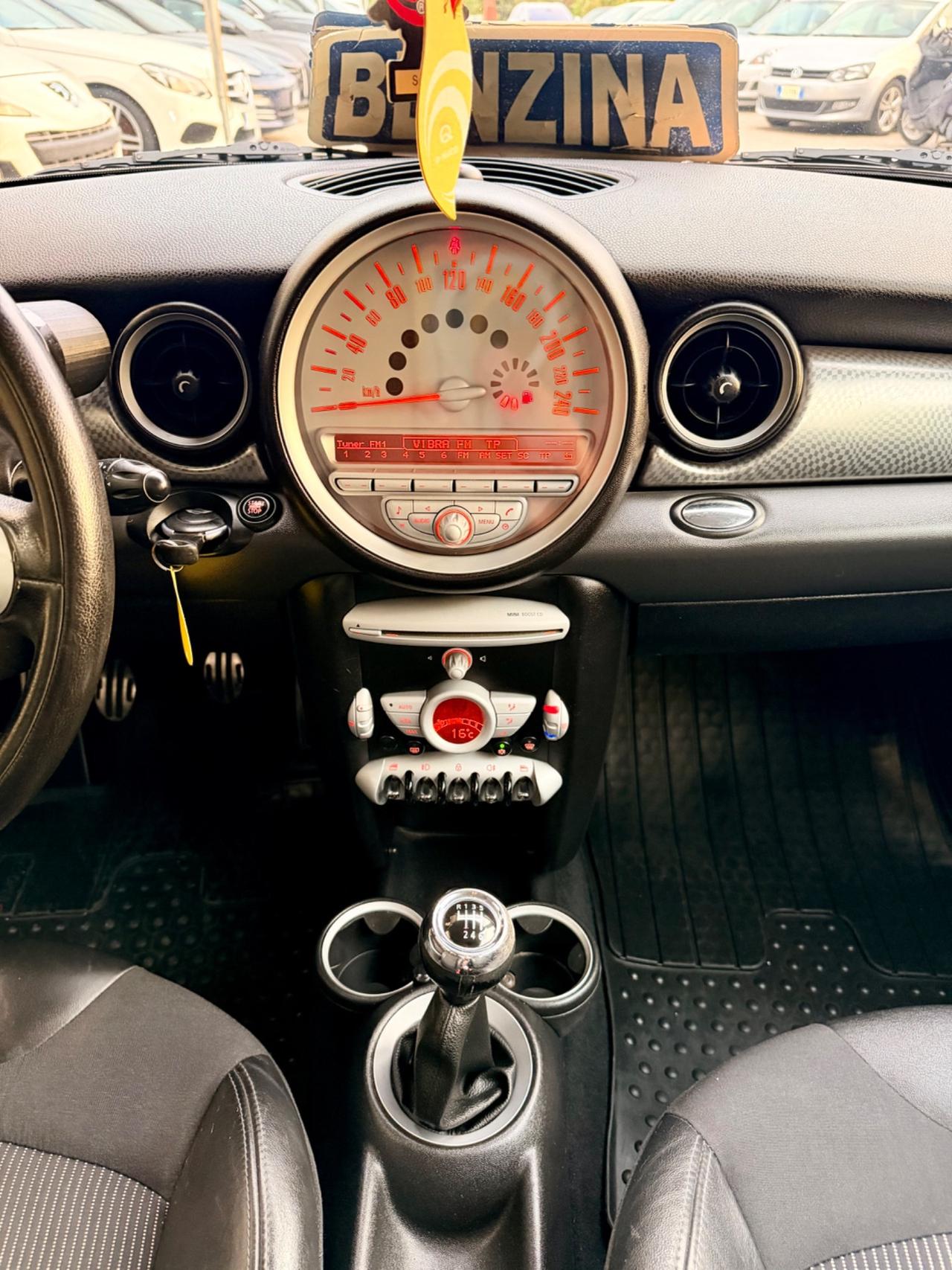 Mini Cooper S 1.6TB 128kw Chili