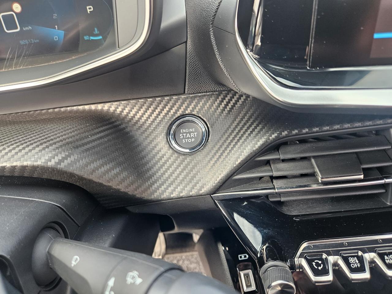 Peugeot 2008 BlueHDi 130 S&S EAT8 GT Pack