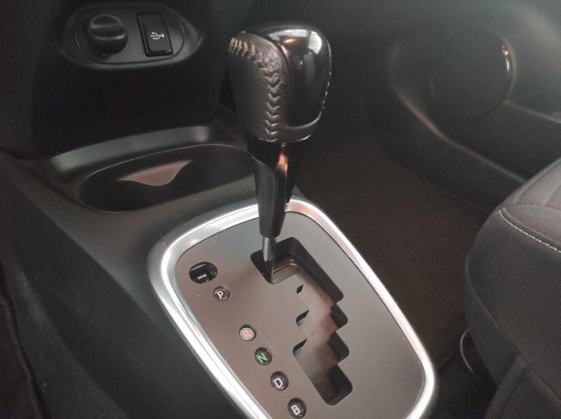 TOYOTA Yaris 3ª serie - Yaris 1.5 Hybrid 5 porte Active