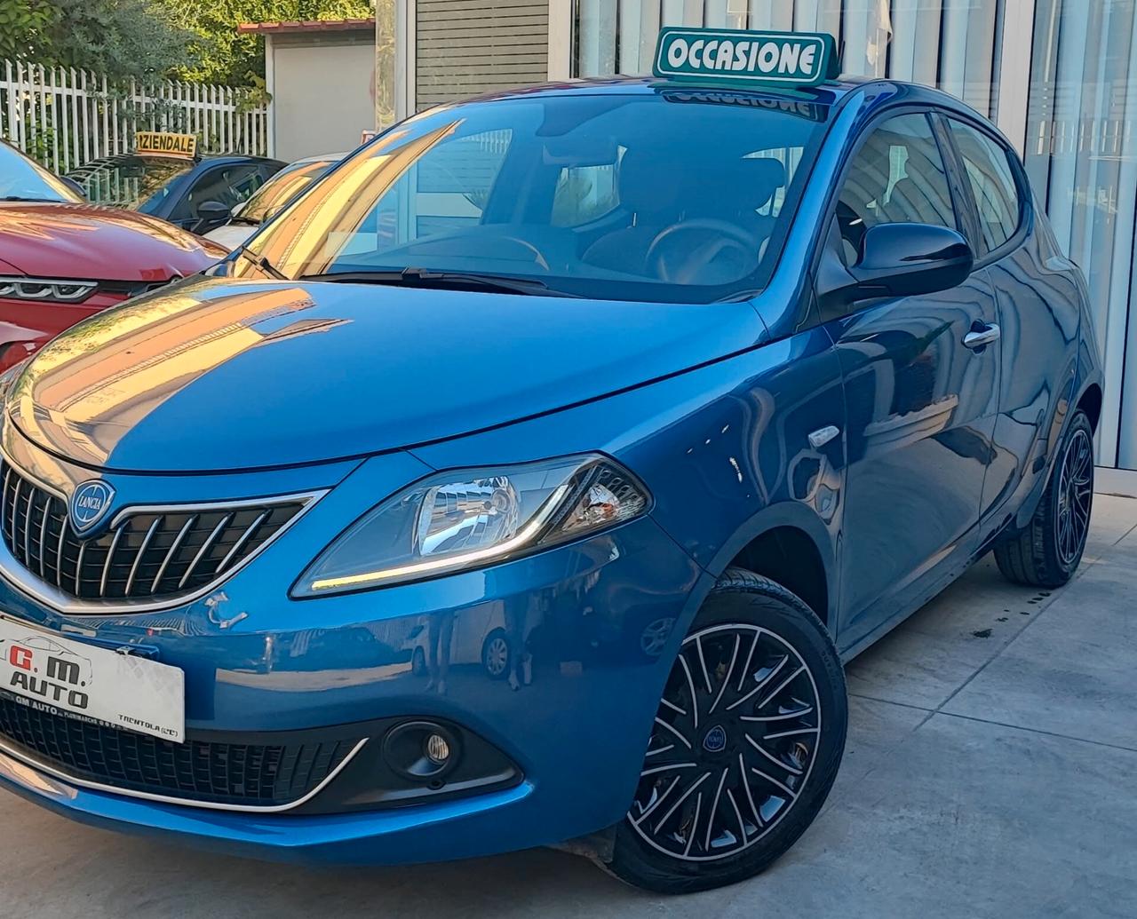 Ypsilon Gold camera e ricarica wireless 7/2023