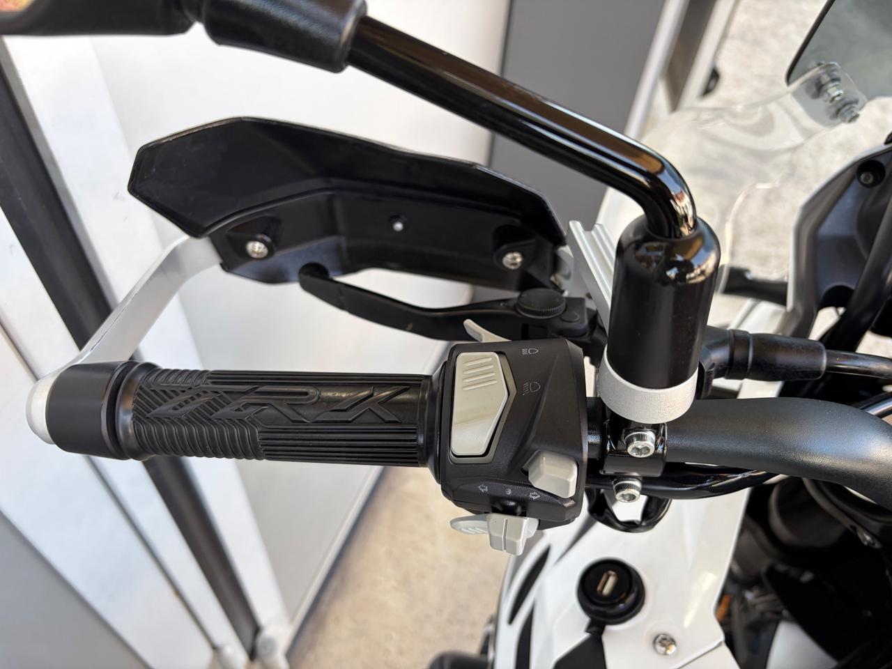 Benelli TRK 502