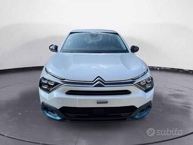 Citroën e-C4 X motore elettrico 100kW Feel Pack