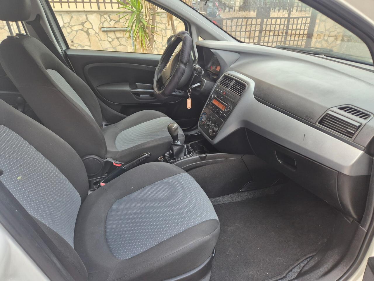 G.PUNTO EVO N.1 AUTOCARRO 1.3M.JET PERFETTA