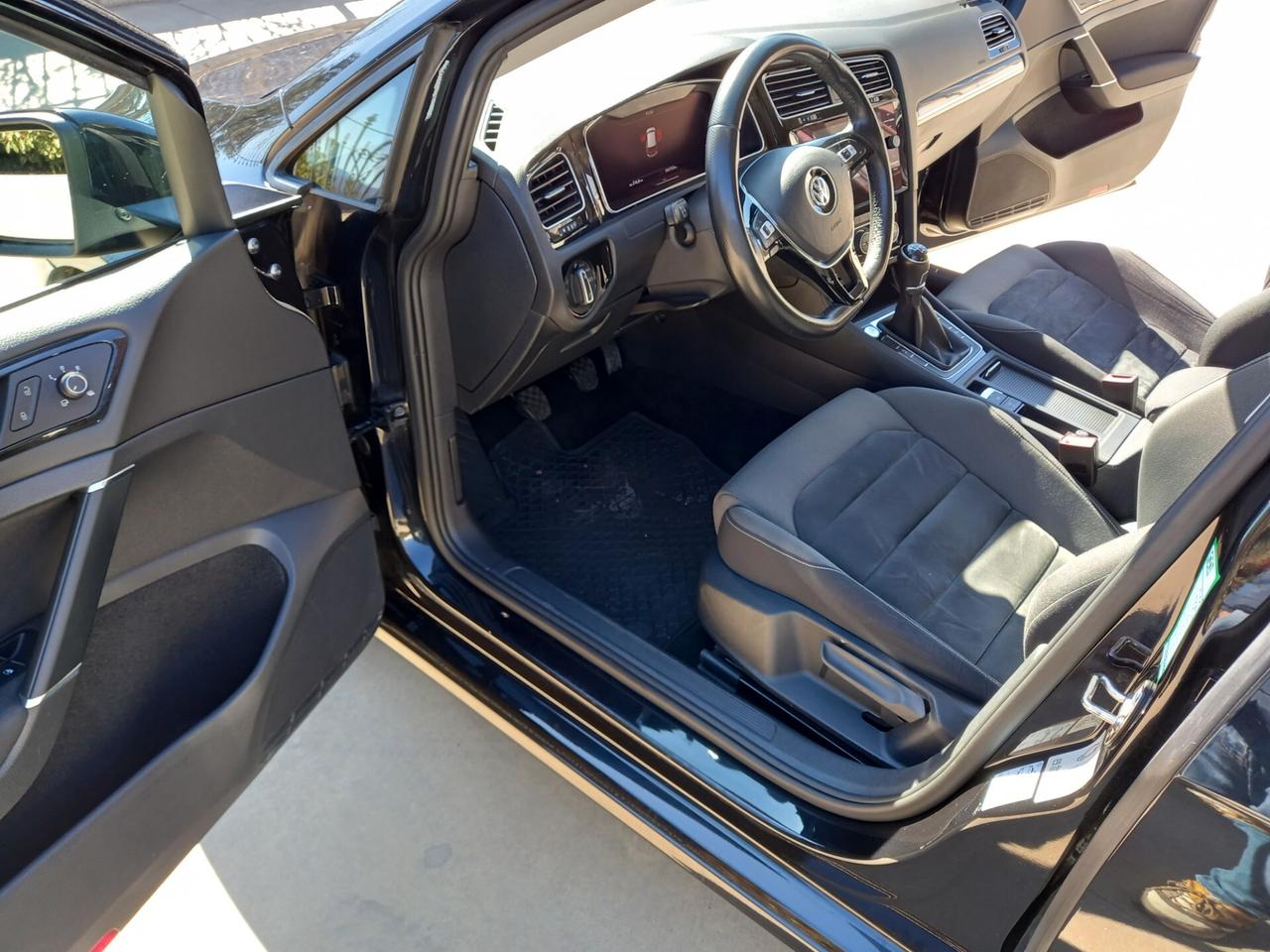 Volkswagen Golf 1.6 TDI 115 CV 5p. Executive BlueMotion Technology