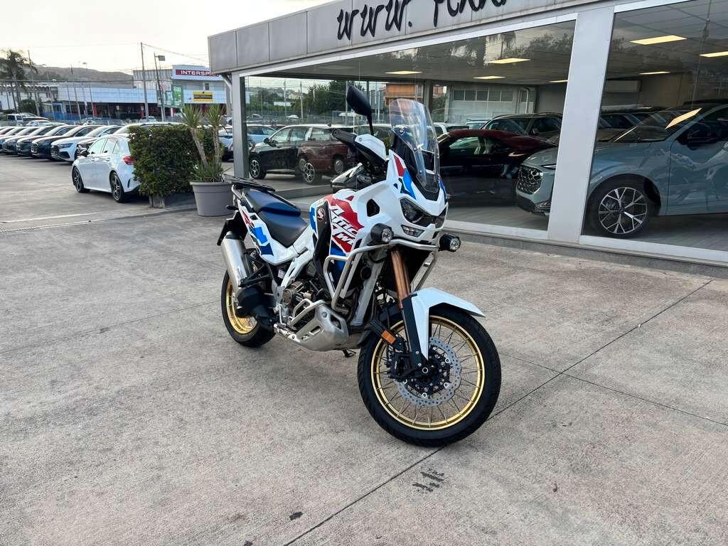 Honda CRF1100L Africa Twin Adventure Sport DCT 2026 / Km 7.000 Tua a solo 149 Euro al mese