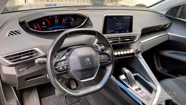 PEUGEOT 3008 1.6 HDI 120cv Aut
