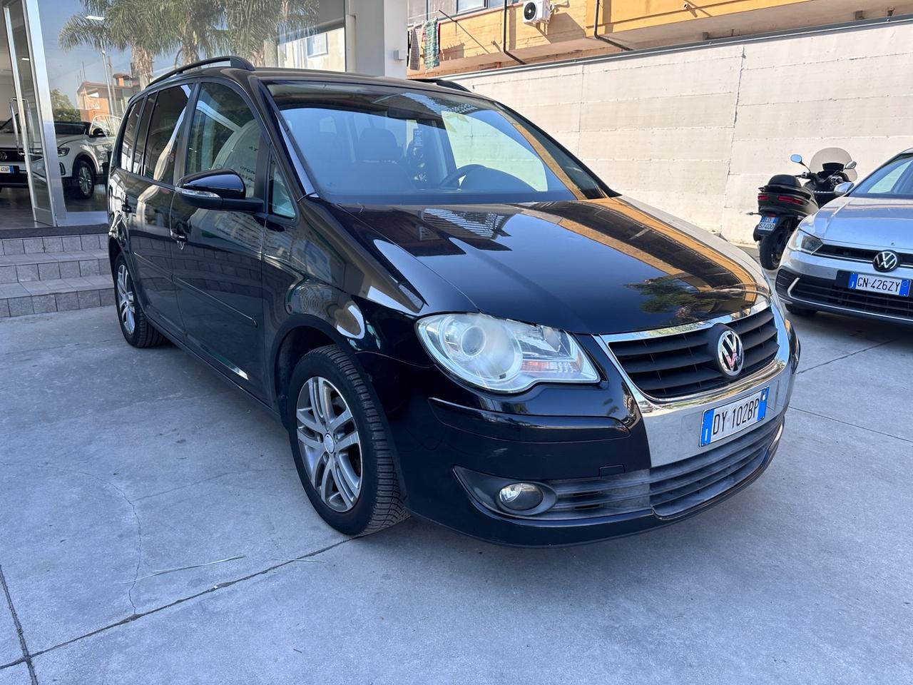 Volkswagen Touran 1.6 Conceptline Bifuel GPL