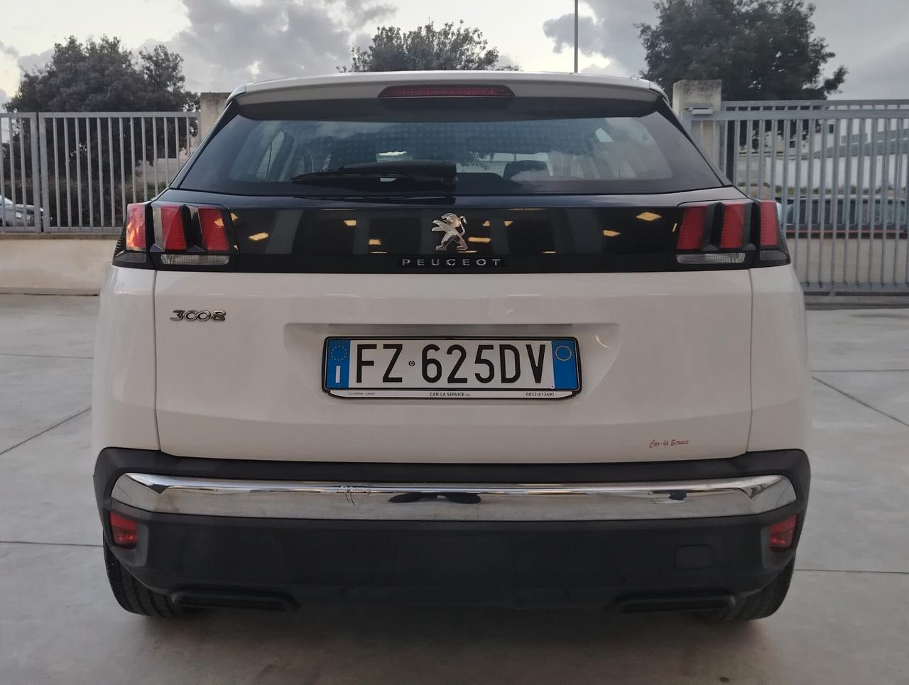 Peugeot 3008 BlueHDi 130 S&S Business