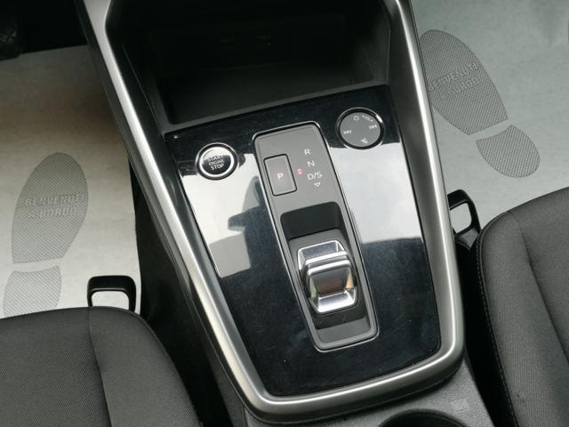 AUDI A3 SPB 30 TFSI MHEV S tronic Business Advanced