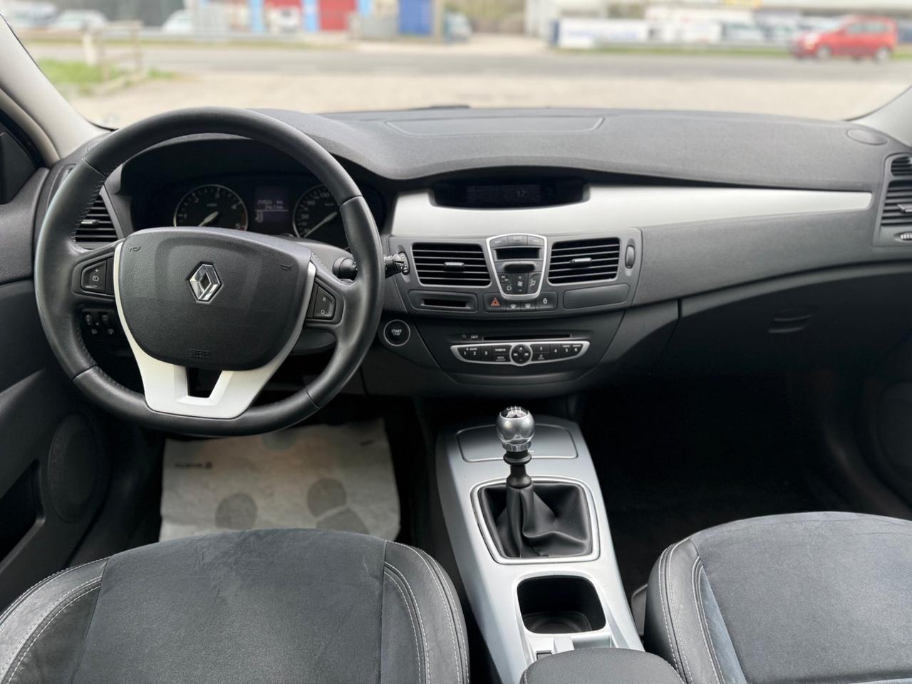 Renault Laguna 2.0 dCi 150CV SporTour Initiale