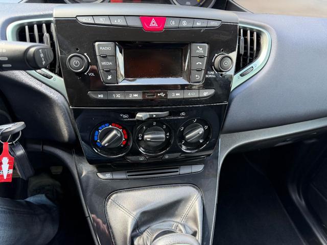 LANCIA Ypsilon 1.0 FireFly 5 porte S&S Hybrid Oro