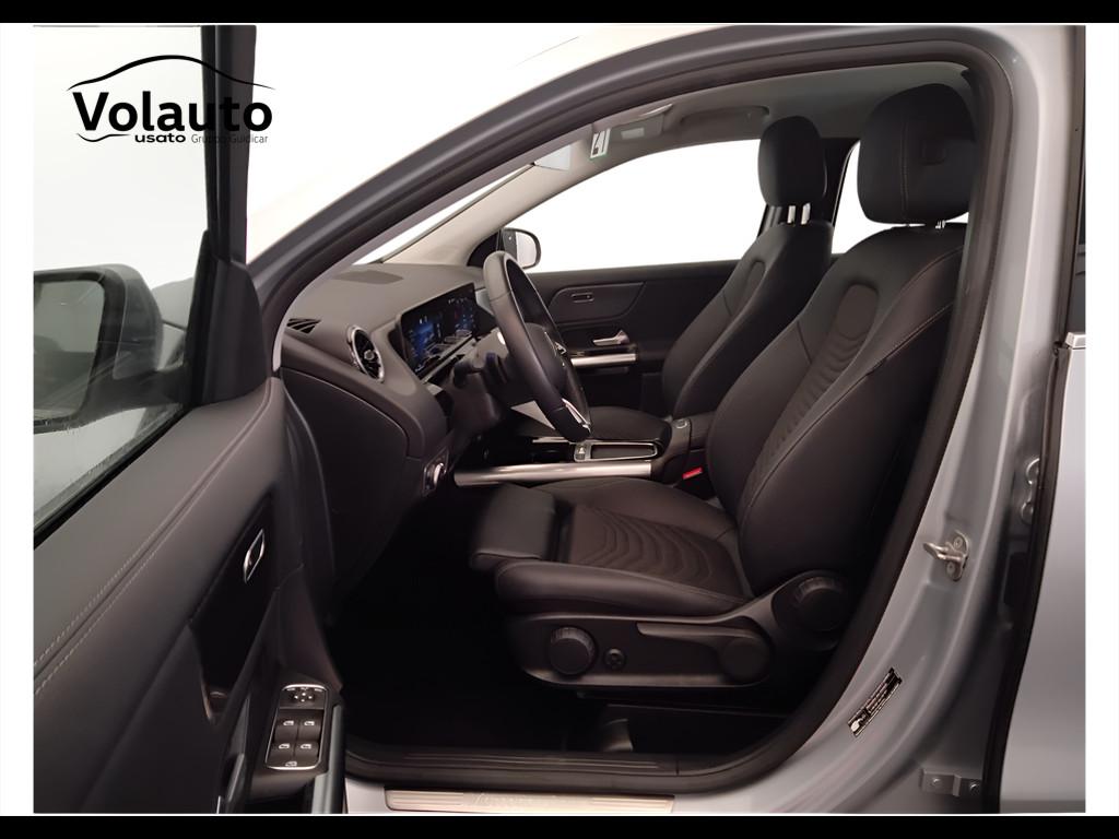 Mercedes-Benz GLA-H247 2023 - GLA 180 d Progressive Advanced auto