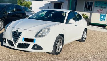 Alfa Romeo Giulietta 2.0 JTDm-2 140 CV Distinctive