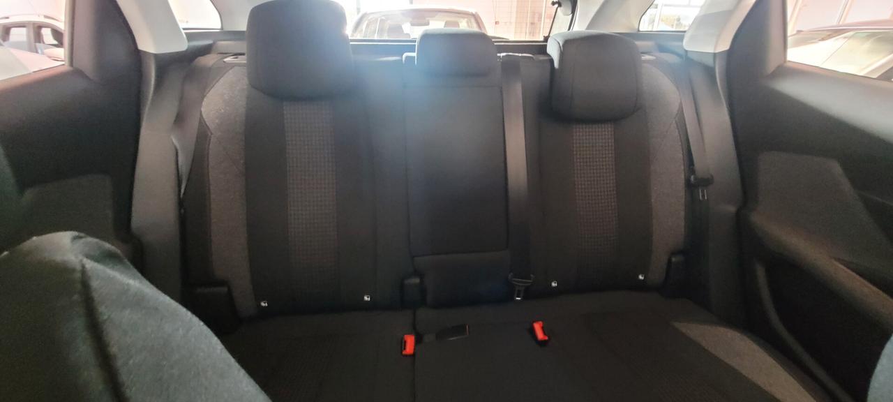 Peugeot 3008 BlueHDi 130 S&S Business