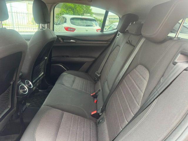 ALFA ROMEO Stelvio 2.2 Turbodiesel 180 CV AT8 RWD Business