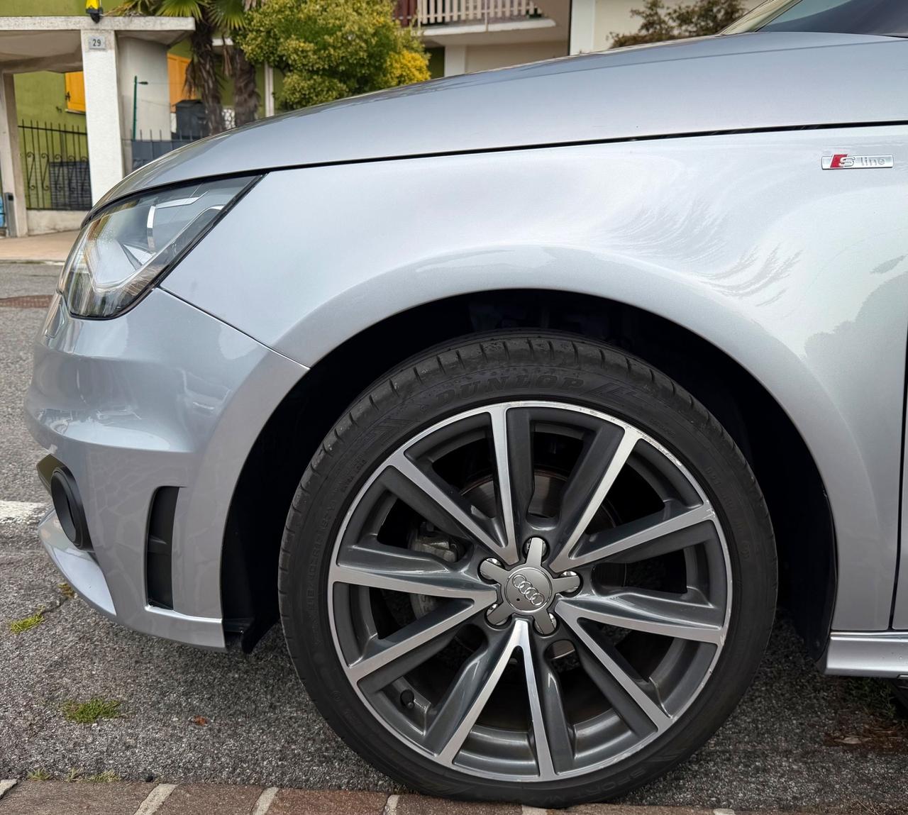 Audi A1 SPB 1.2 TFSI S line edition plus