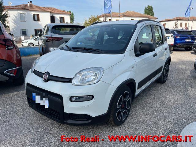 FIAT Panda 1.0 FireFly S&S Hybrid City Life PROMO
