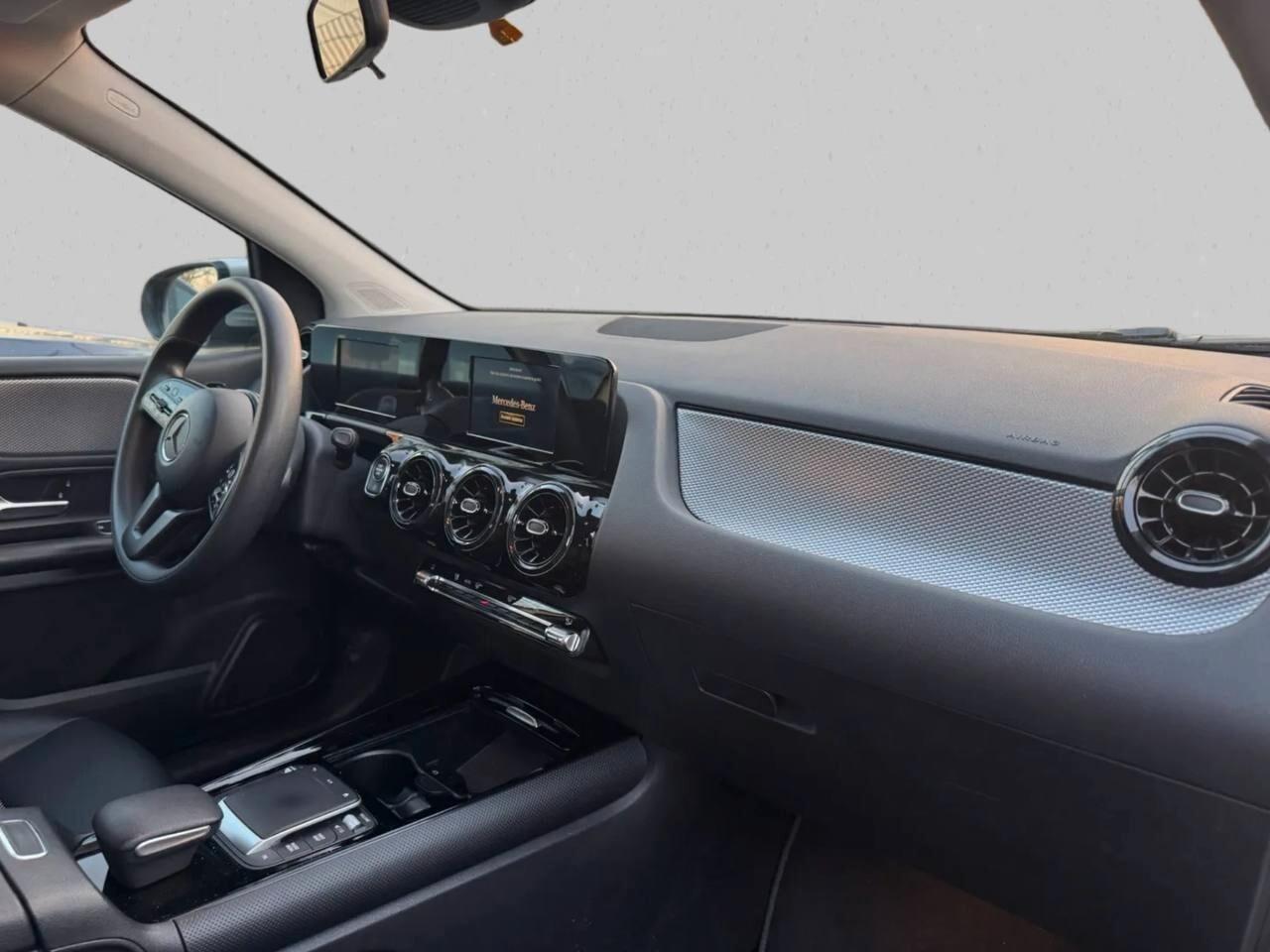 Mercedes-benz B 180 d Automatic Business Extra 08/2021