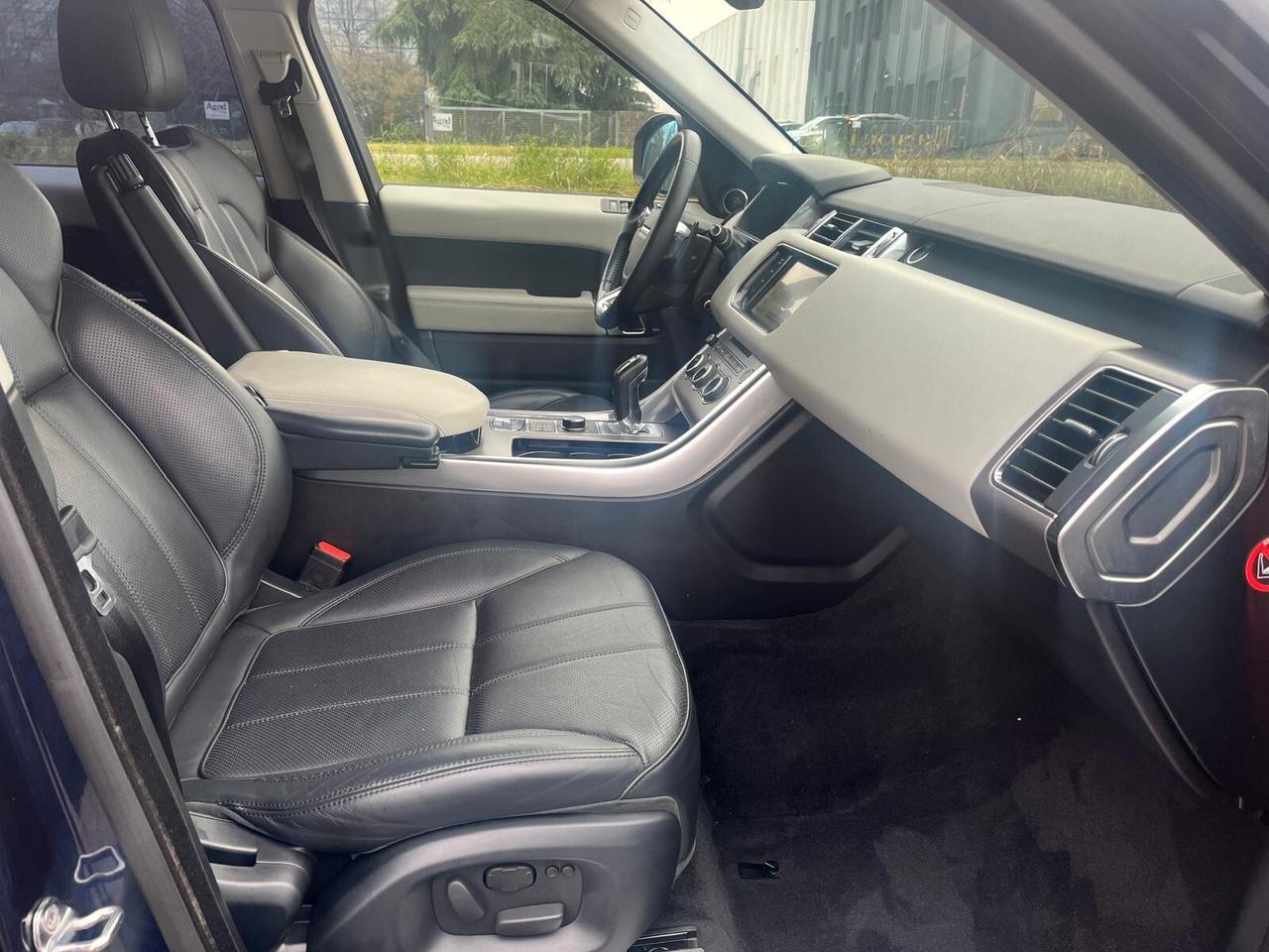 Land Rover Range Sport 3.0 TDV6 HSE