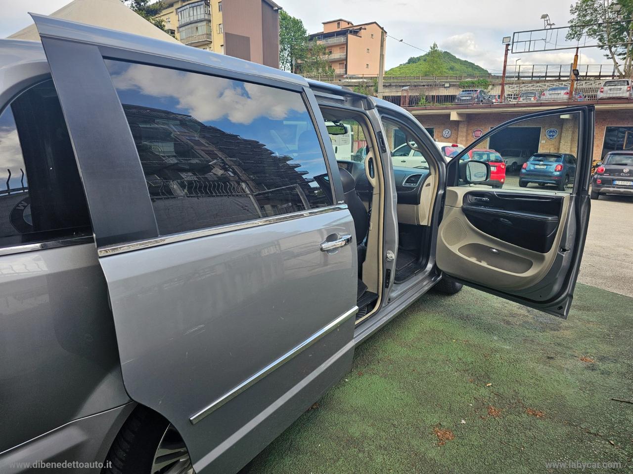 LANCIA Voyager 2.8 Turbodiesel Gold 177 CV